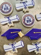 Load image into Gallery viewer, Custom graduation sugar cookies - one dozen