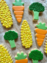 Load image into Gallery viewer, Farmers Market sugar cookies - one dozen