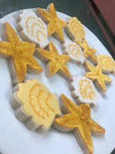 Load image into Gallery viewer, Beach (starfish and shell) sugar cookies - one dozen