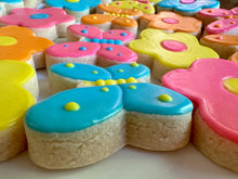 Load image into Gallery viewer, Spring flower and butterfly sugar cookies (small) - one and a half dozen (18)
