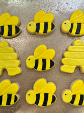 Load image into Gallery viewer, Bee and beehive sugar cookies - one dozen
