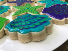 Load image into Gallery viewer, Beach (colorful starfish and shell) sugar cookies - one dozen
